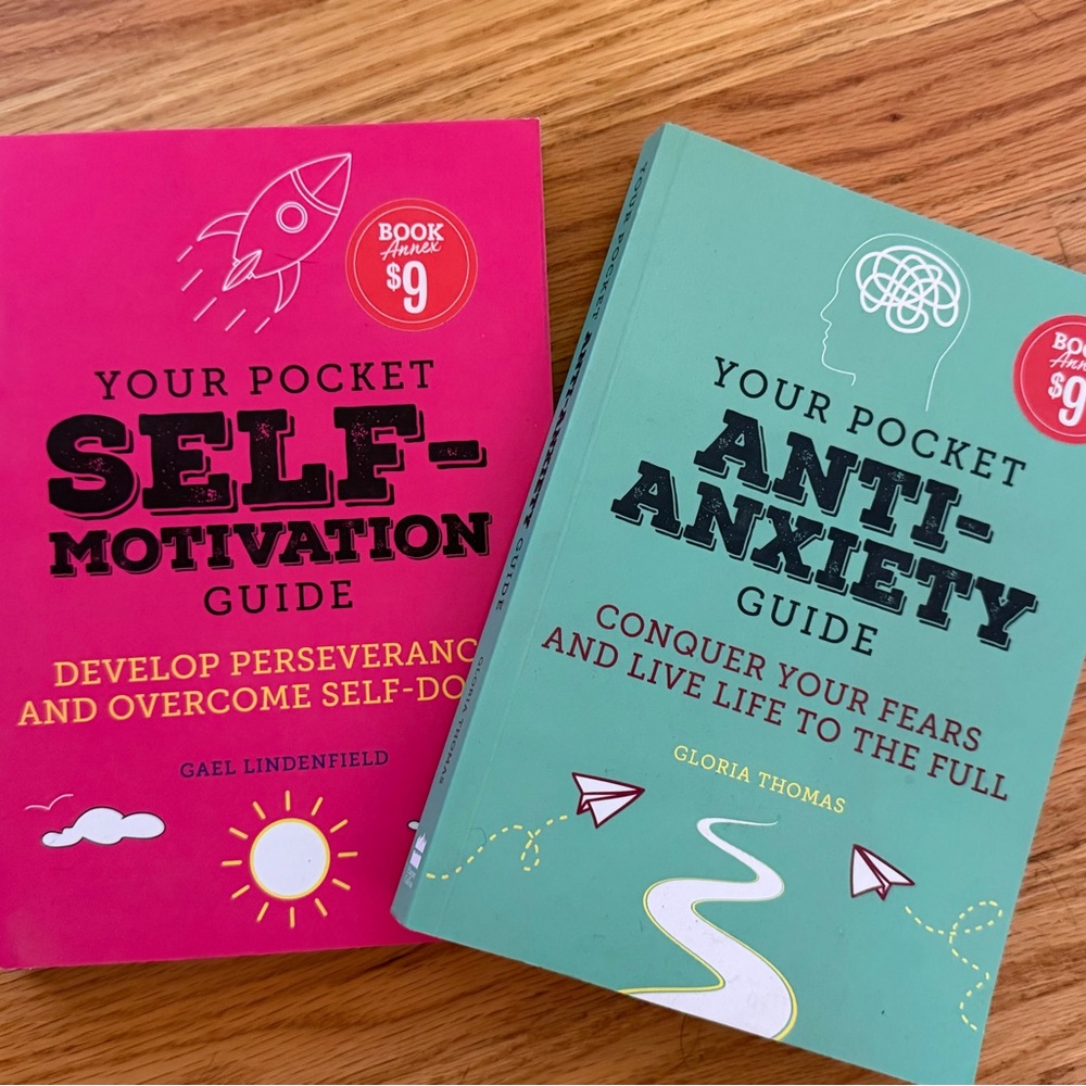 Set of 2 self-improvement books anti-anxiety self-motivation self help